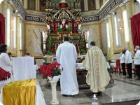 Itápolis - Santa Missa de Natal na Igreja Matriz